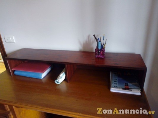 Altillo para mesa de estudio